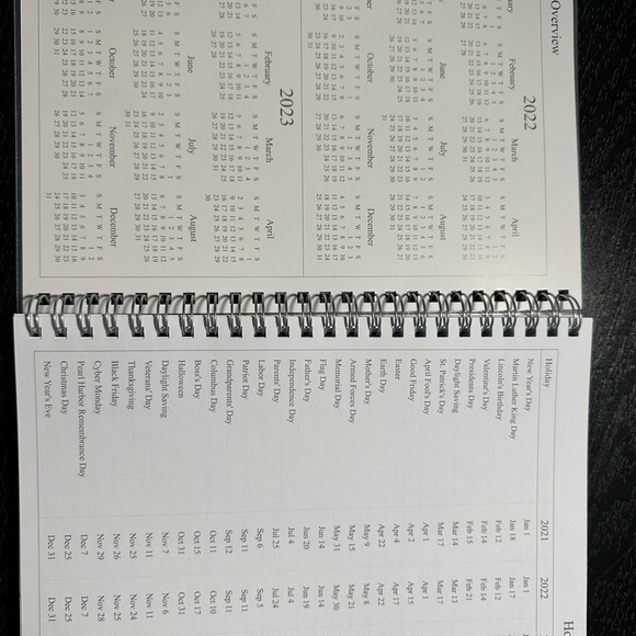 Weekly/Monthly Undated Planner - Picture 6 of 6